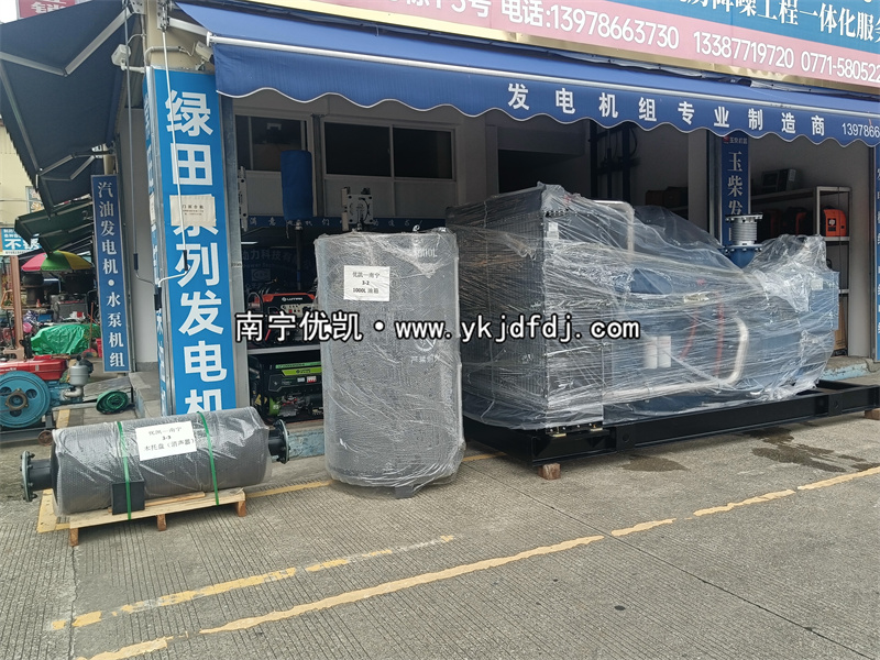 2025年7月24日，越南项目550KW玉柴发电机组装车